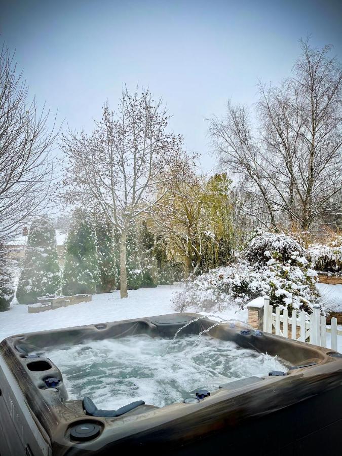 Villa 200M2 Avec Piscine Chauffee & Spa & Sauna & Kota-Grill Laval-sur-Vologne Экстерьер фото